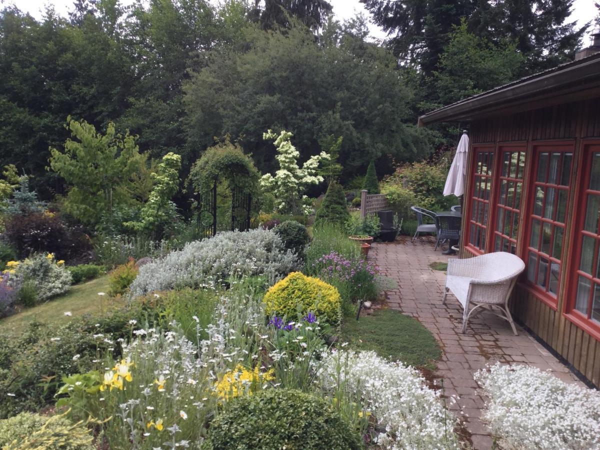 Wetherly Inn & Spa Ganges Buitenkant foto